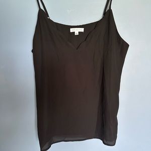Socialite Black Scallop Lined Cami; Sz L